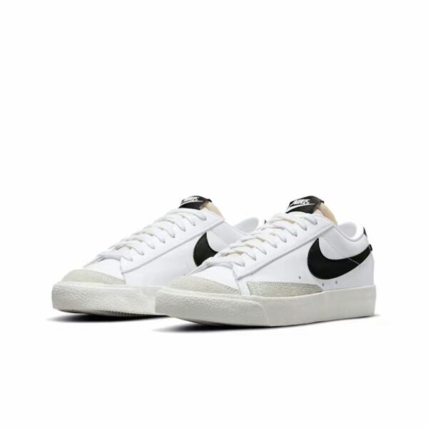 Nike Blazer Low '77 (W)