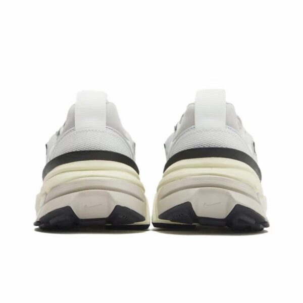 Nike V2K Run "Summit White Metallic Silver" (W)
