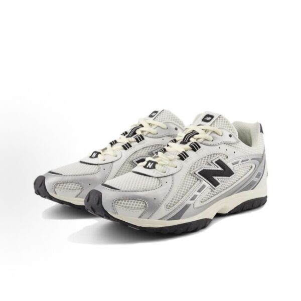 New Balance 204L "Silver Metallic Black"