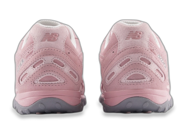 New Balance 204L "Pastel Pink"