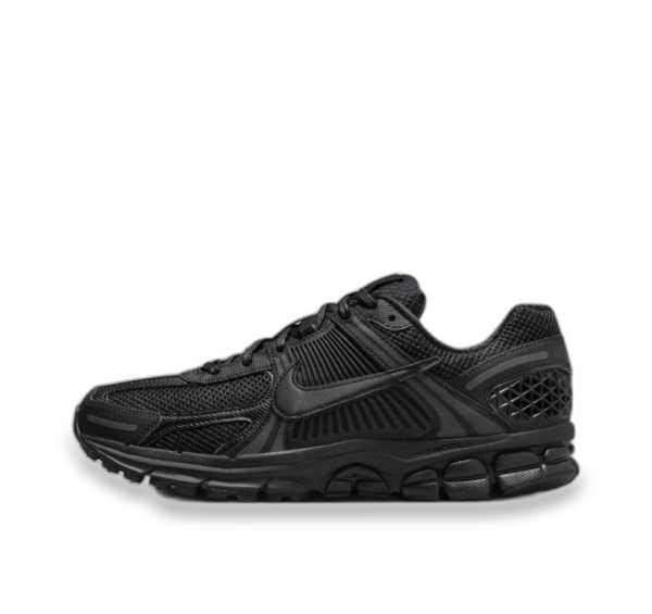 Nike Zoom Vomero 5 "Triple Black"