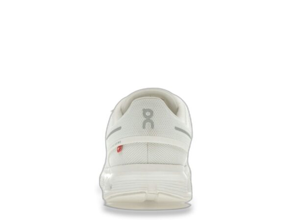 On Running Cloud 6 "All White"
