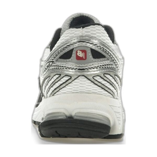 New Balance 860v2 "Black White Silver"