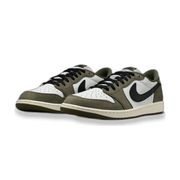 Nike Air Jordan 1 Retro Low OG "Medium Olive"